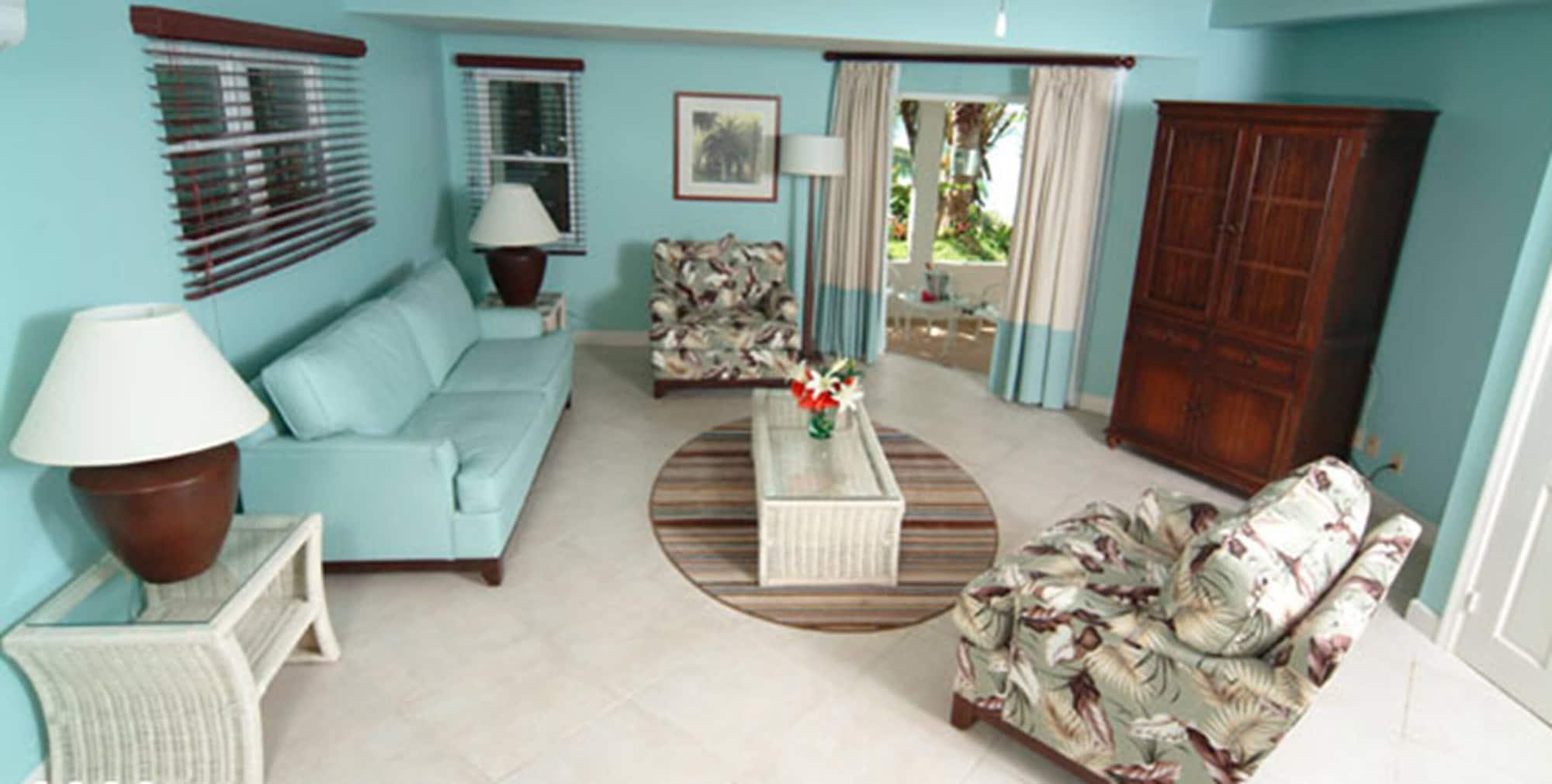 Trade Winds Hotel Dickenson Bay Extérieur photo